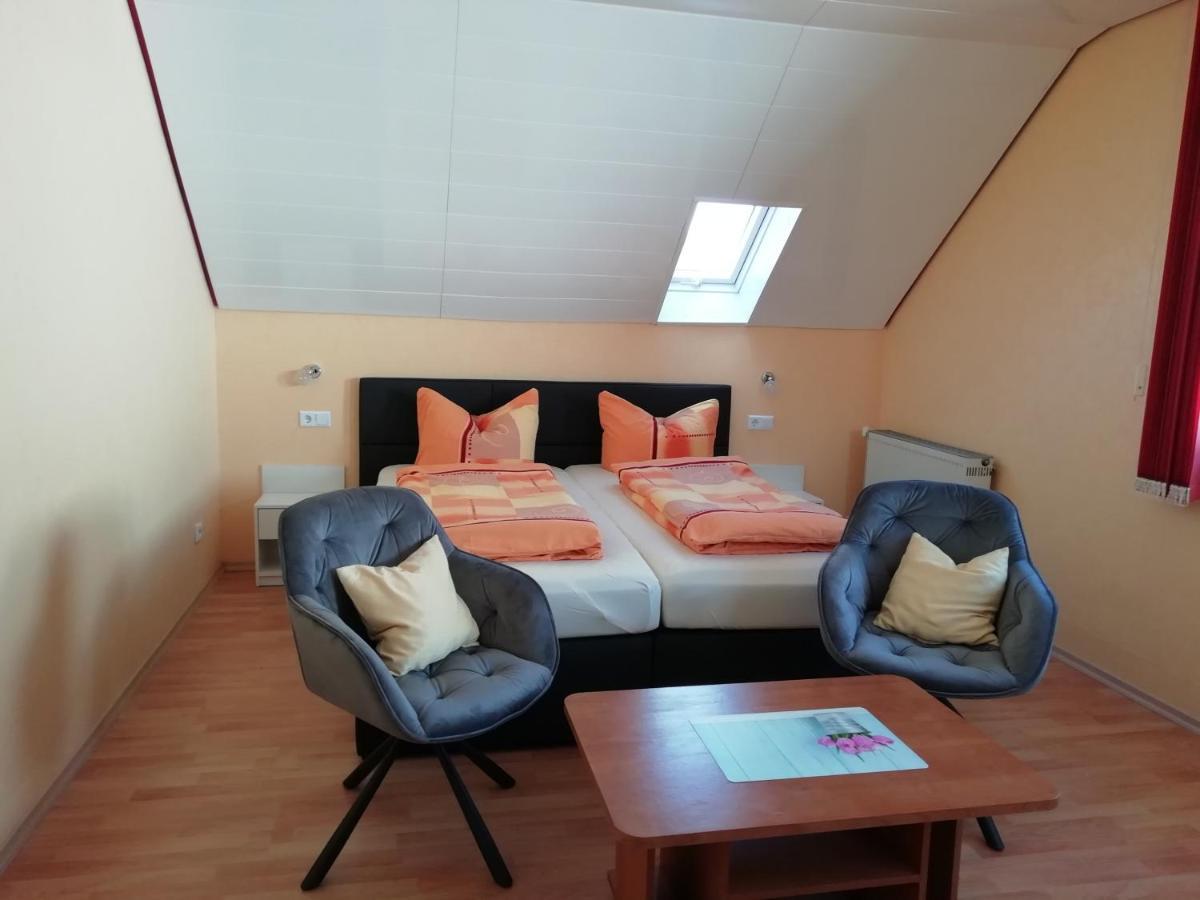 Pension Schmitt Waldfenster Ngoại thất bức ảnh