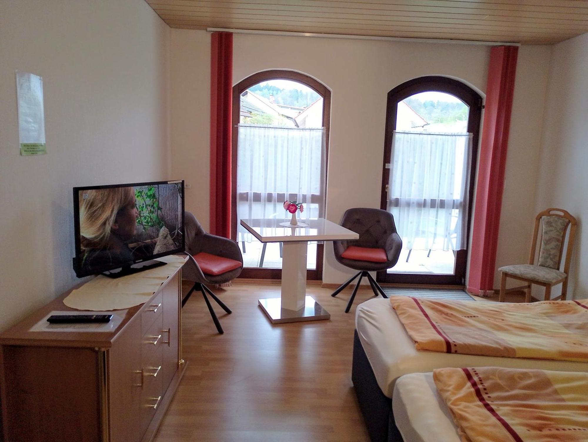 Pension Schmitt Waldfenster Ngoại thất bức ảnh
